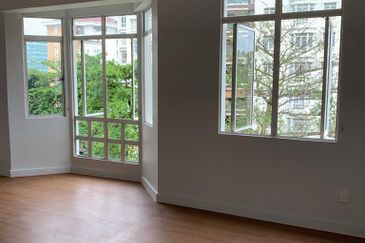 Bungaraya Kondominium, Saujana Subang