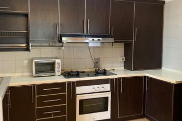 Bungaraya Kondominium, Saujana Subang