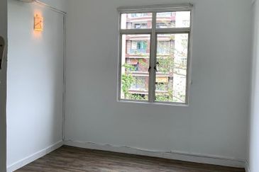 Bungaraya Kondominium, Saujana Subang