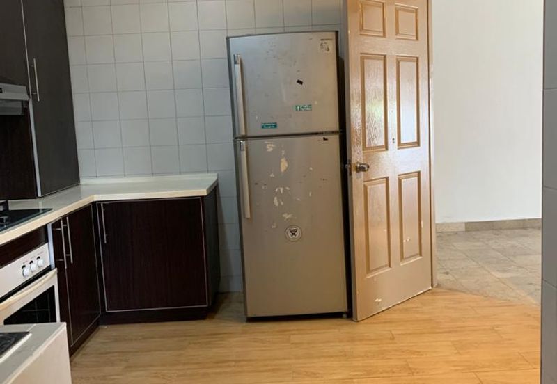 Bungaraya Kondominium, Saujana Subang