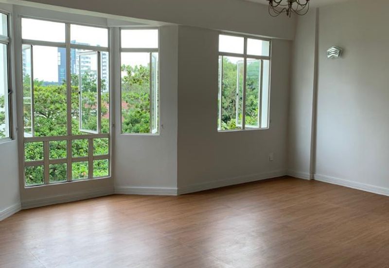 Bungaraya Kondominium, Saujana Subang