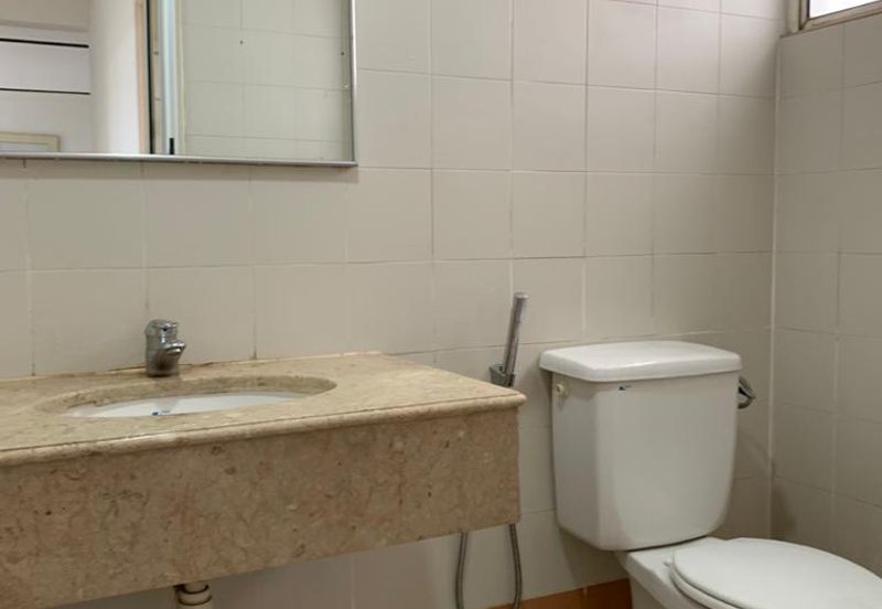 Bungaraya Kondominium, Saujana Subang