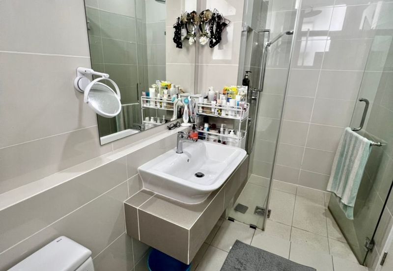 Waltz Residences @ Paradigm Garden City