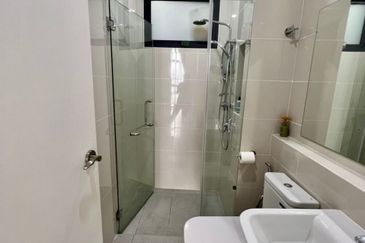 Waltz Residences @ Paradigm Garden City