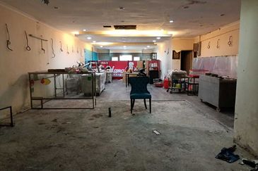 Kg Attap Shop/Office lots for rent
