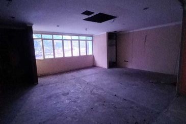 Kg Attap Shop/Office lots for rent