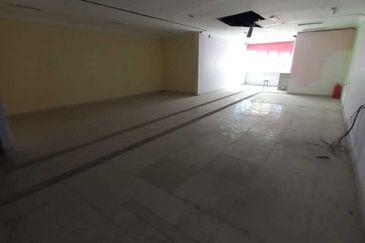Kg Attap Shop/Office lots for rent