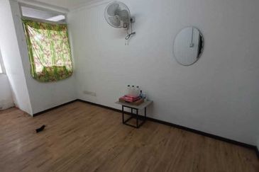 Kg Attap Shop/Office lots for rent