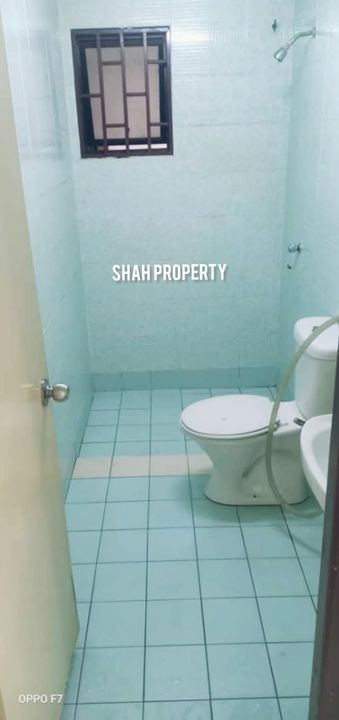 Corner Unit 3r 2b Puri Aiyu Condo @ Shah Alam, Selangor, Shah Alam