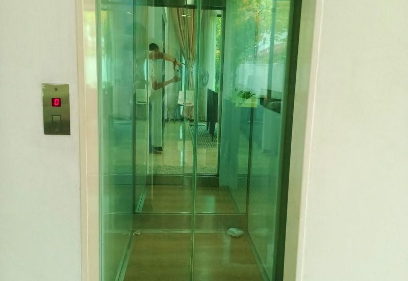 Kristal Court, Seksyen 7