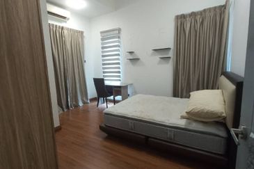 3 Storey Corner House with Lift @ Laman Vista Alam