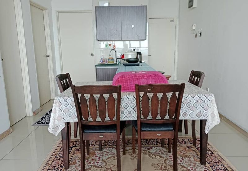 Vista Alam Serviced Apartment