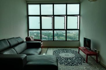 Vista Alam Serviced Apartment