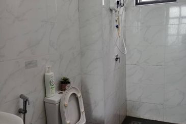 Vista Alam Serviced Apartment