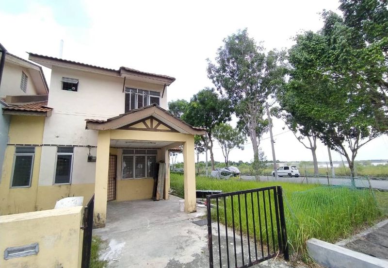 Bandar Saujana Putra