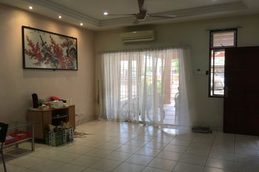 Canal Gardens, Kota Kemuning