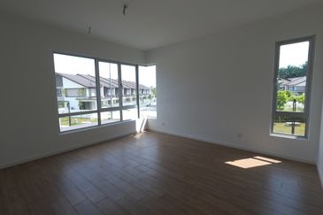 Arahsia Residences, Tropicana Aman