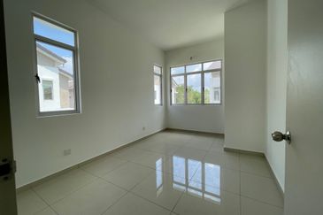 Penduline @ Bandar Rimbayu