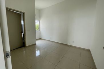 Penduline @ Bandar Rimbayu