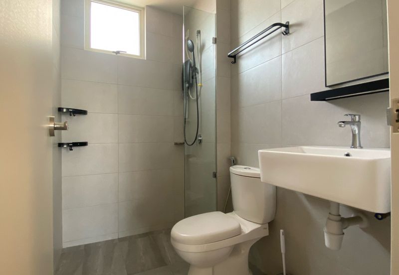 The Tresor @ Gravit 8 *