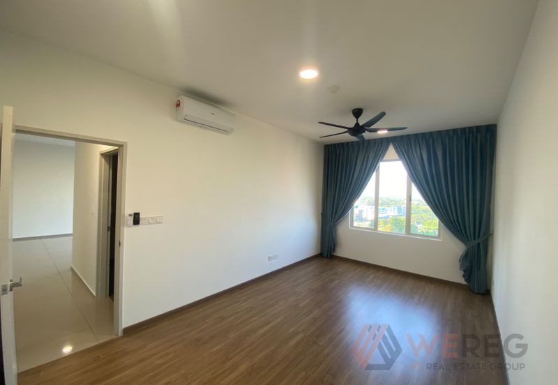 The Tresor @ Gravit 8 *