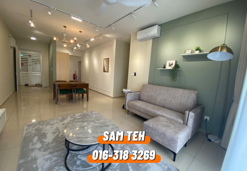 The Tresor @ Gravit 8 *