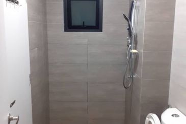 Amber Residence @ twentyfive.7