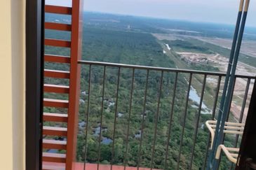 Amber Residence @ twentyfive.7