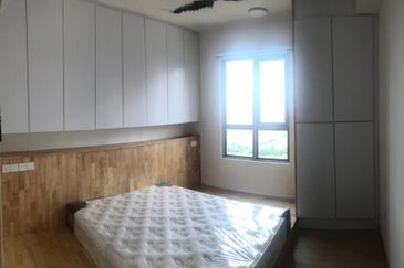 Adria Residence @ Gravit8