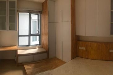 Adria Residence @ Gravit8