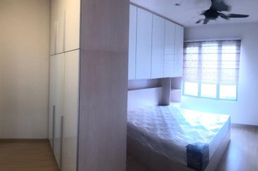 Adria Residence @ Gravit8