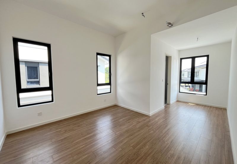 Freesia Residences @ Tropicana Aman