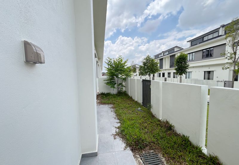 Gemala Residences @ Tropicana Aman