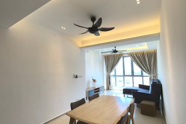 Gravit8 @ Klang South