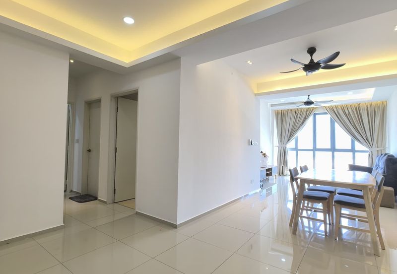 Gravit8 @ Klang South