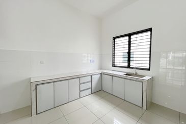 Robin @ Bandar Rimbayu