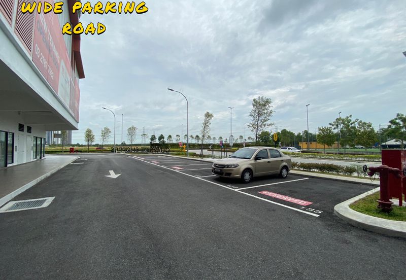 Quayside Shoppes, Amber Residence