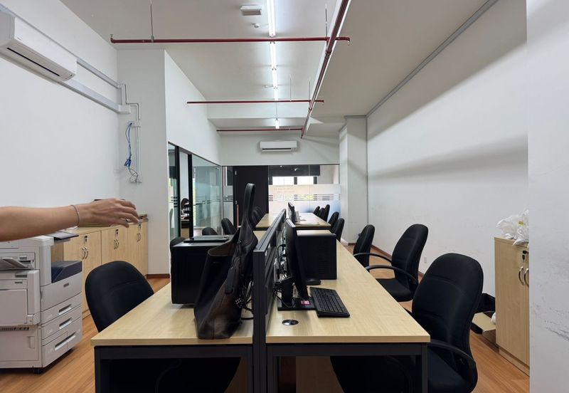 Quayside Shoppes, Amber Residence