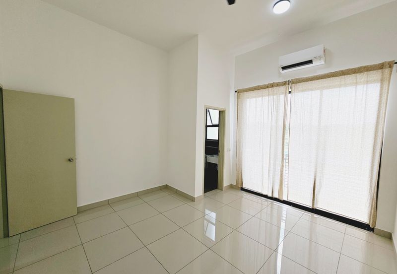 Robin @ Bandar Rimbayu