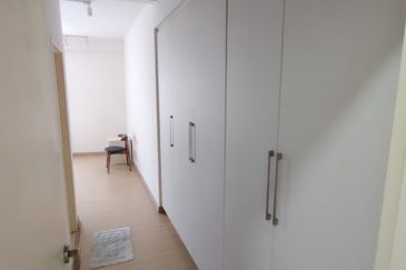 Adria Residence @ Gravit8