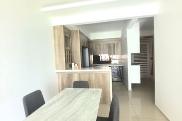 Gravit8 @ Klang South