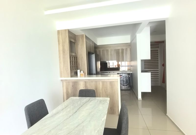 Gravit8 @ Klang South