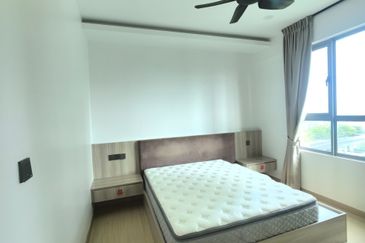 Gravit8 @ Klang South