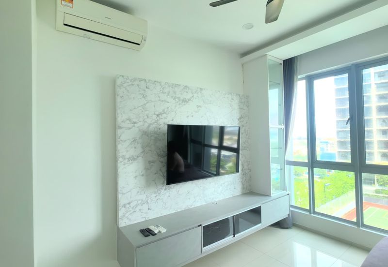 Gravit8 @ Klang South