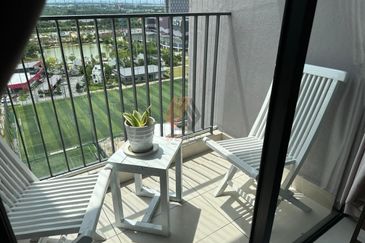 Amber Residence @ twentyfive.7