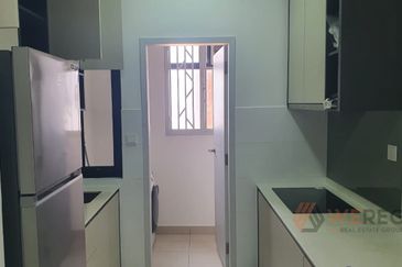 Amber Residence @ twentyfive.7