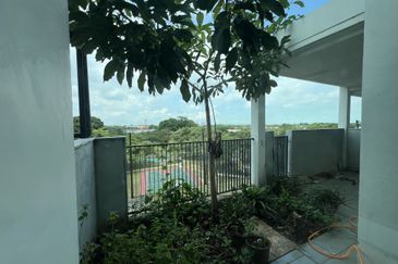 Duta Villa, Setia Alam