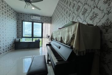 Duta Villa, Setia Alam