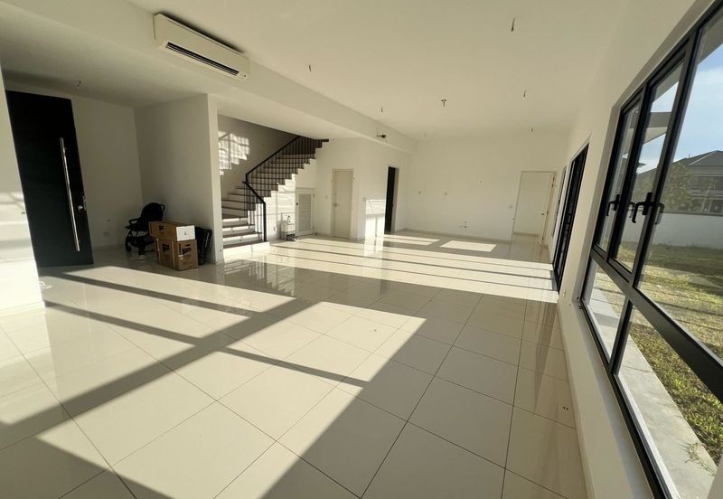 Freesia Residences @ Tropicana Aman