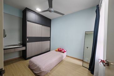 Gravit8 @ Klang South